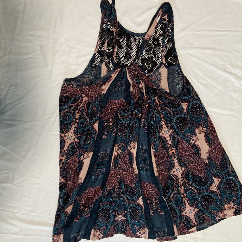 Free people boho trapeze tunic. Size XS but very loose. Easily a small/medium - Picture 2 of 5